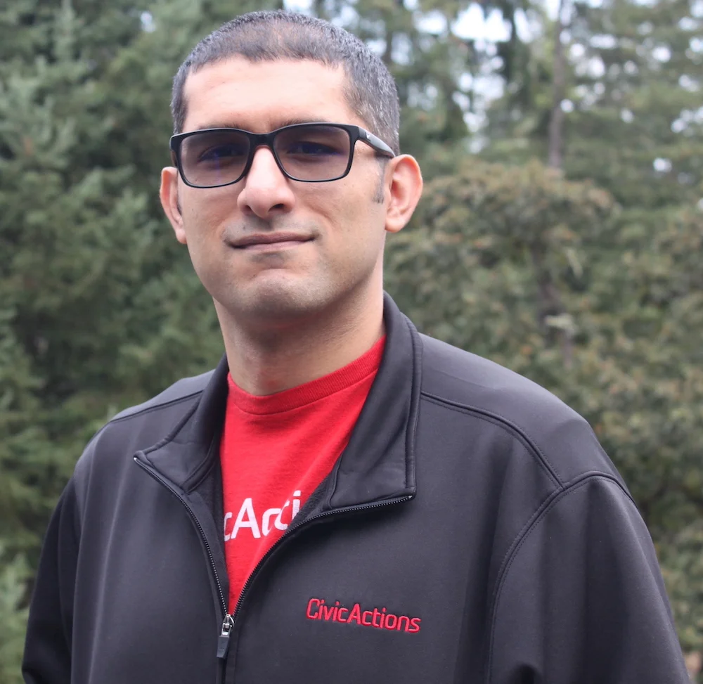 Headshot of Daniel Mundra