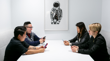 Mobile devices and collaboration leads to staring at our phones